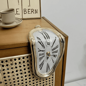 DALI Table Clock Melting Clock Wall Clock Table Decoration Holiday Christmas Gifts (Color: Gold)